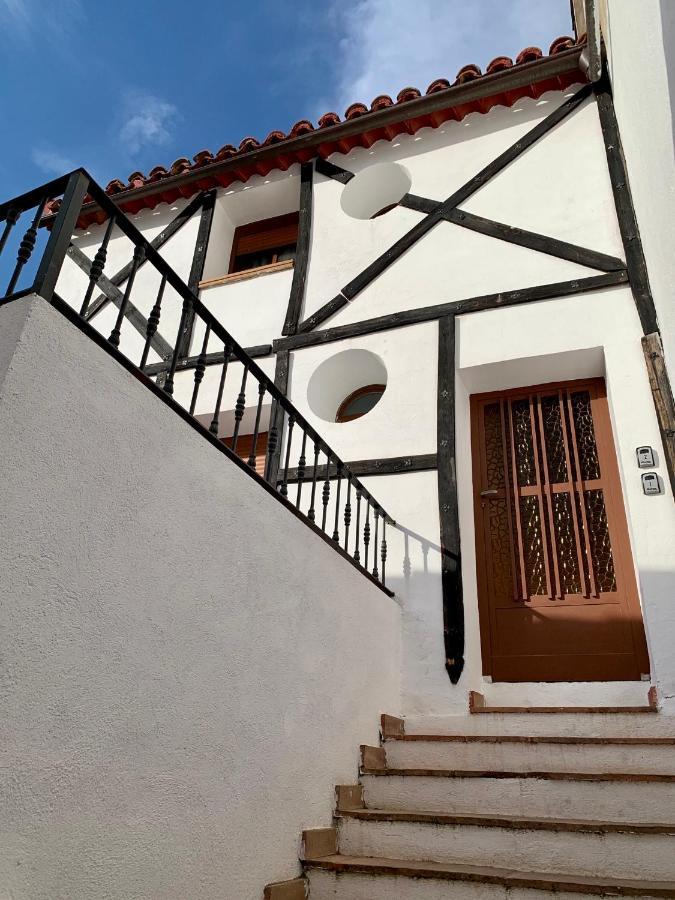 Casa Castillo Perales de Tajuna المظهر الخارجي الصورة