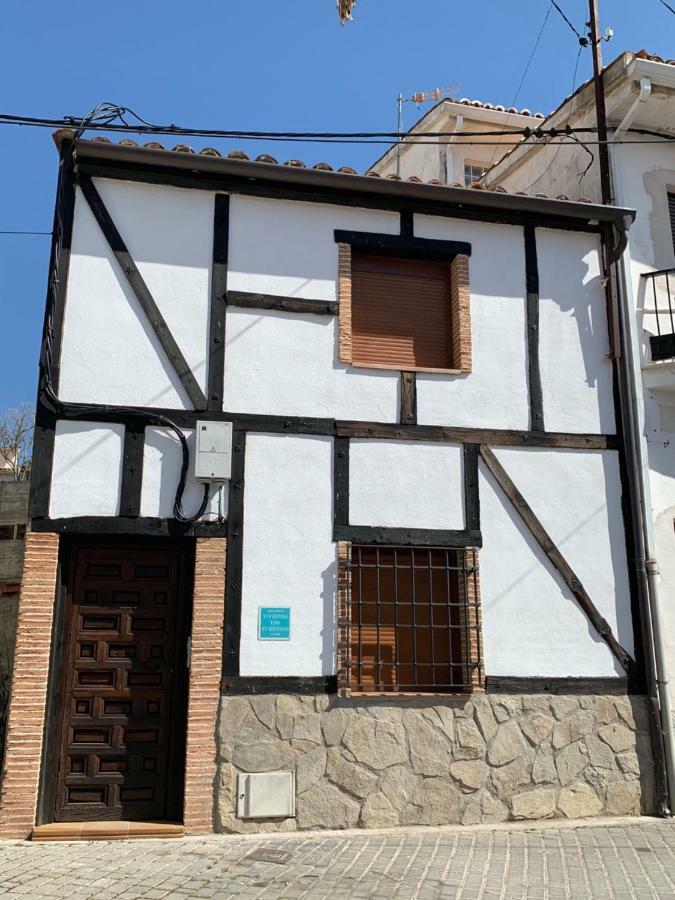 Casa Castillo Perales de Tajuna المظهر الخارجي الصورة