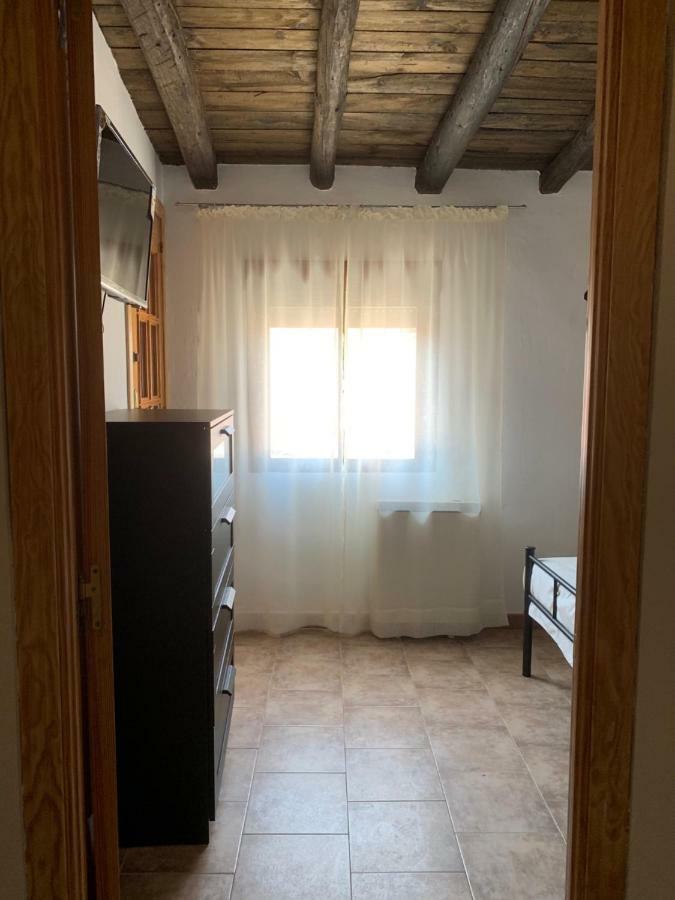 Casa Castillo Perales de Tajuna المظهر الخارجي الصورة